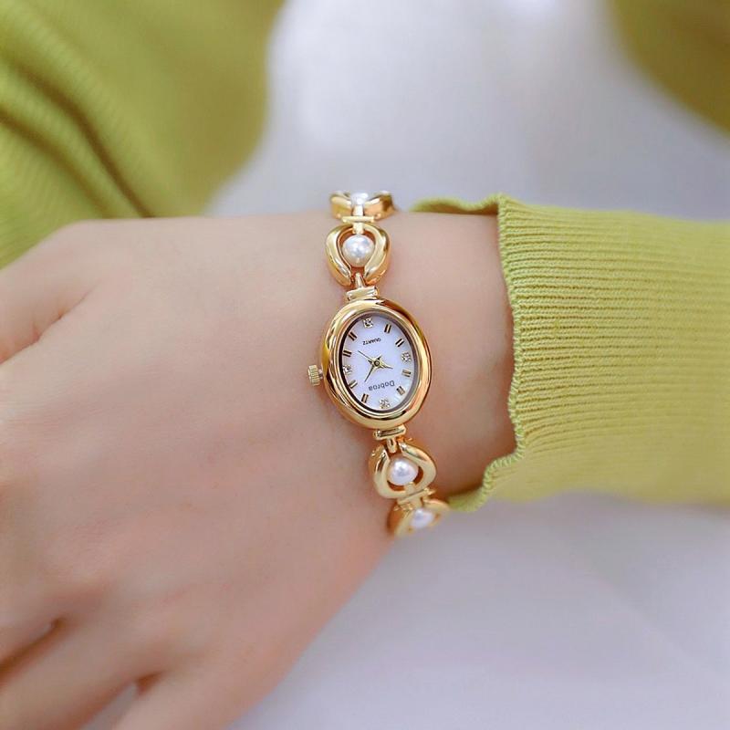 中世風高級イミテーションパール腕時計、TikTokで話題沸騰 - Luxury Watch Trading のレビューと価格