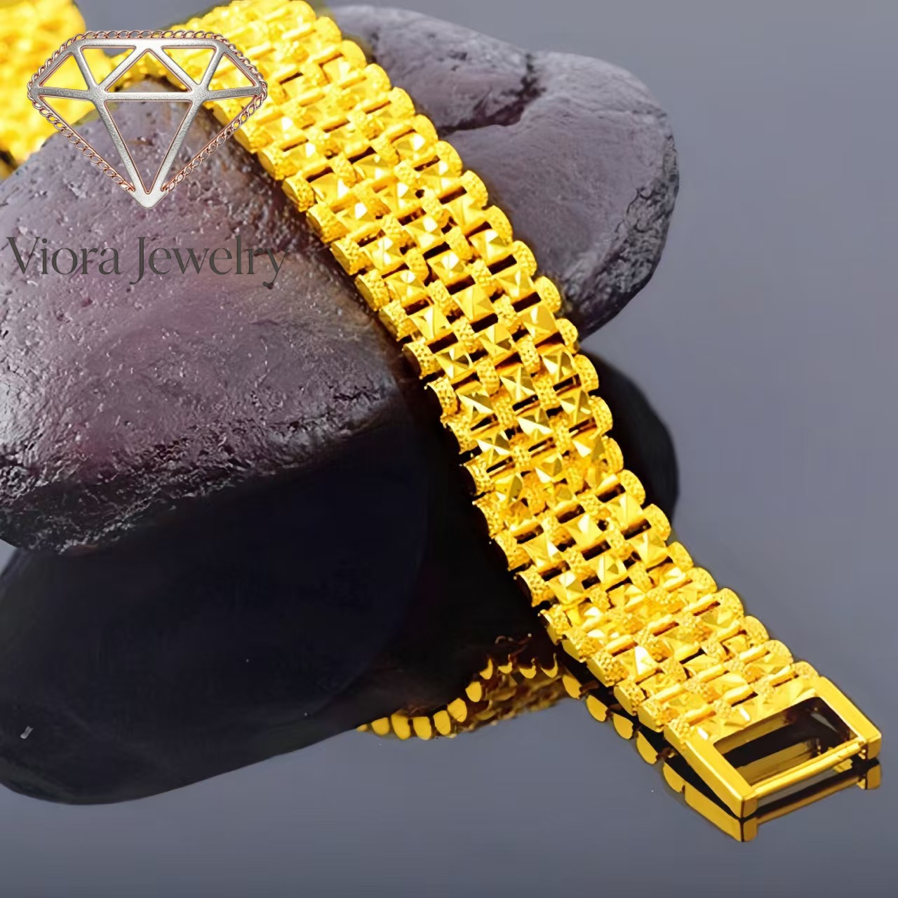 ヴィオラジュエリー ラグジュアリー 24K 9999純金 本 - Luxury Watch Service のレビューと価格