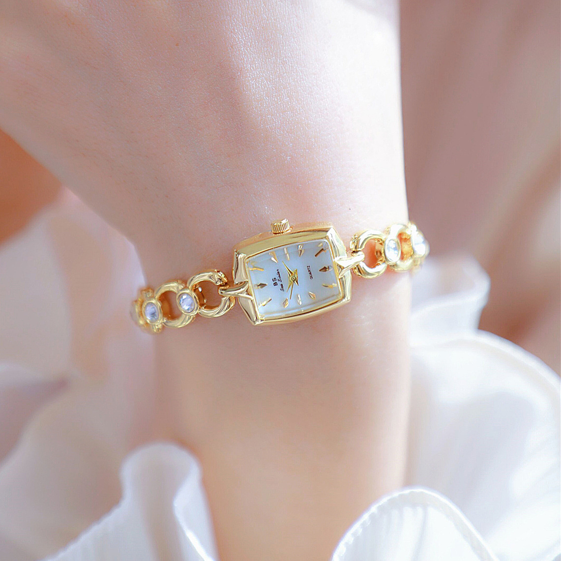 UTHAI 腕時計女性のためのライト高級ブランドダイヤモンド - Luxury Watch And Jewelry Brand のレビューと価格