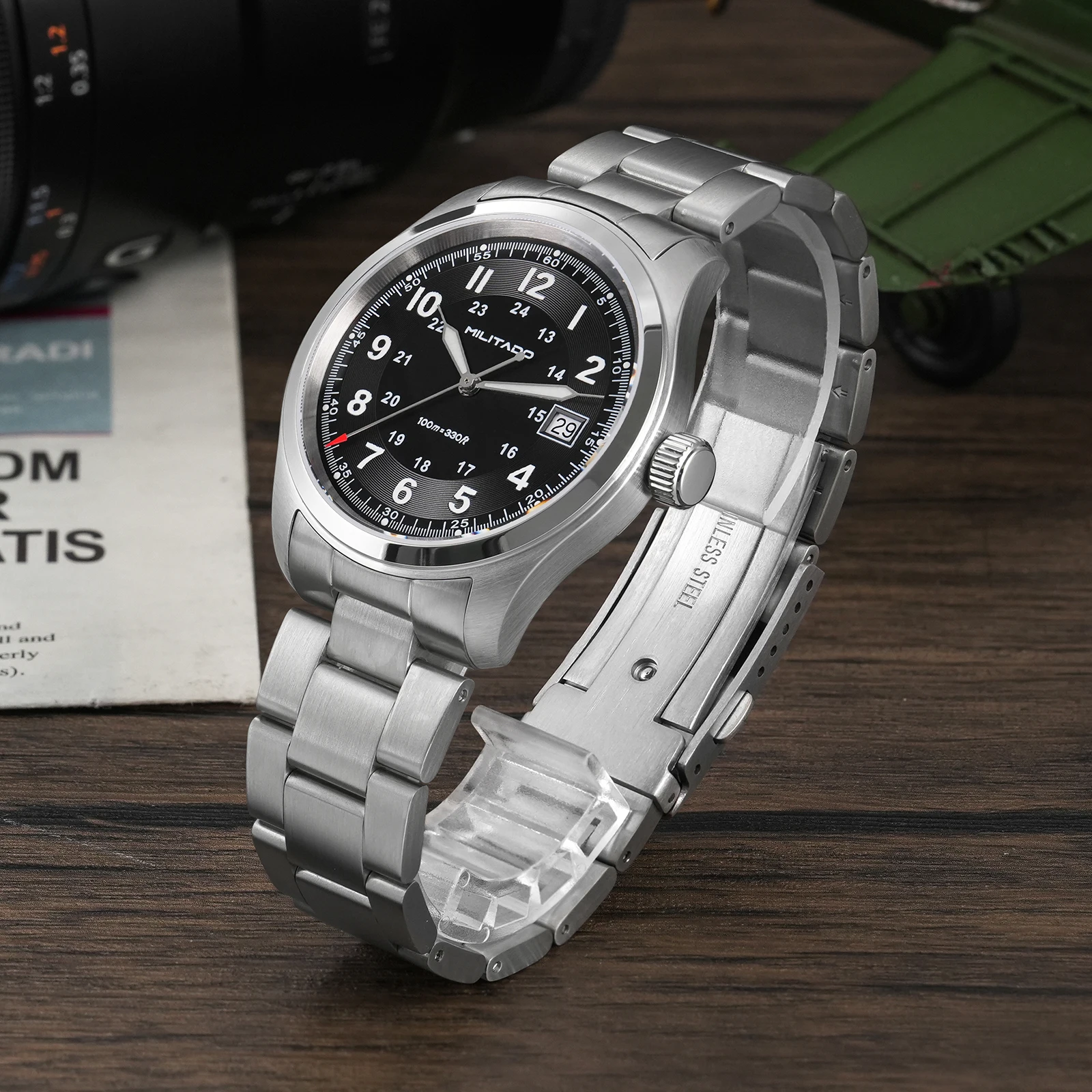 ミリタード ML08 ヴィンテージ クォーツ時計 ロンダ 5 - Diver Watch 300M のレビューと価格