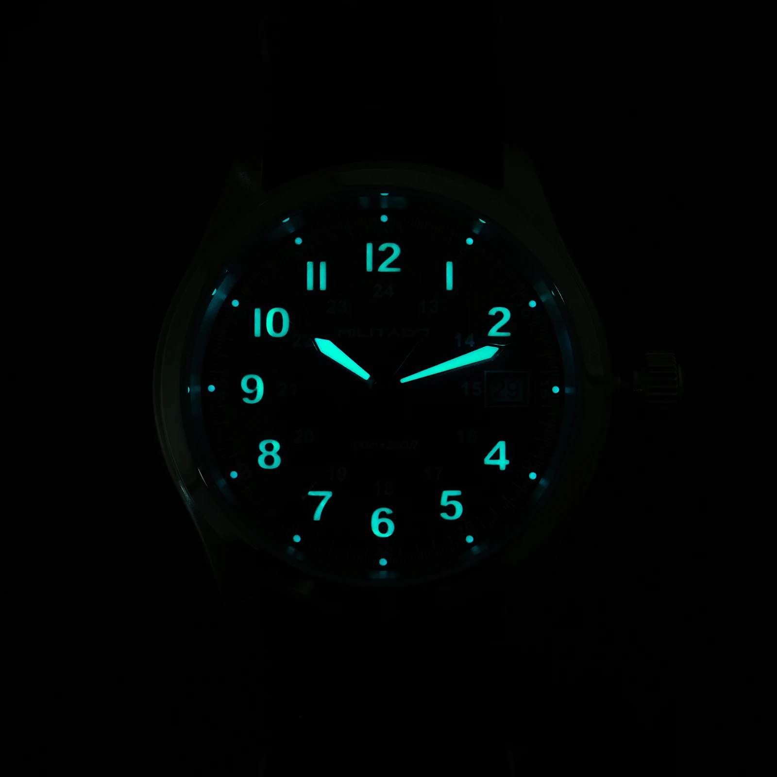 ミリタード ML08 ヴィンテージ クォーツ時計 ロンダ 5 - Diver Watch 300M のレビューと価格