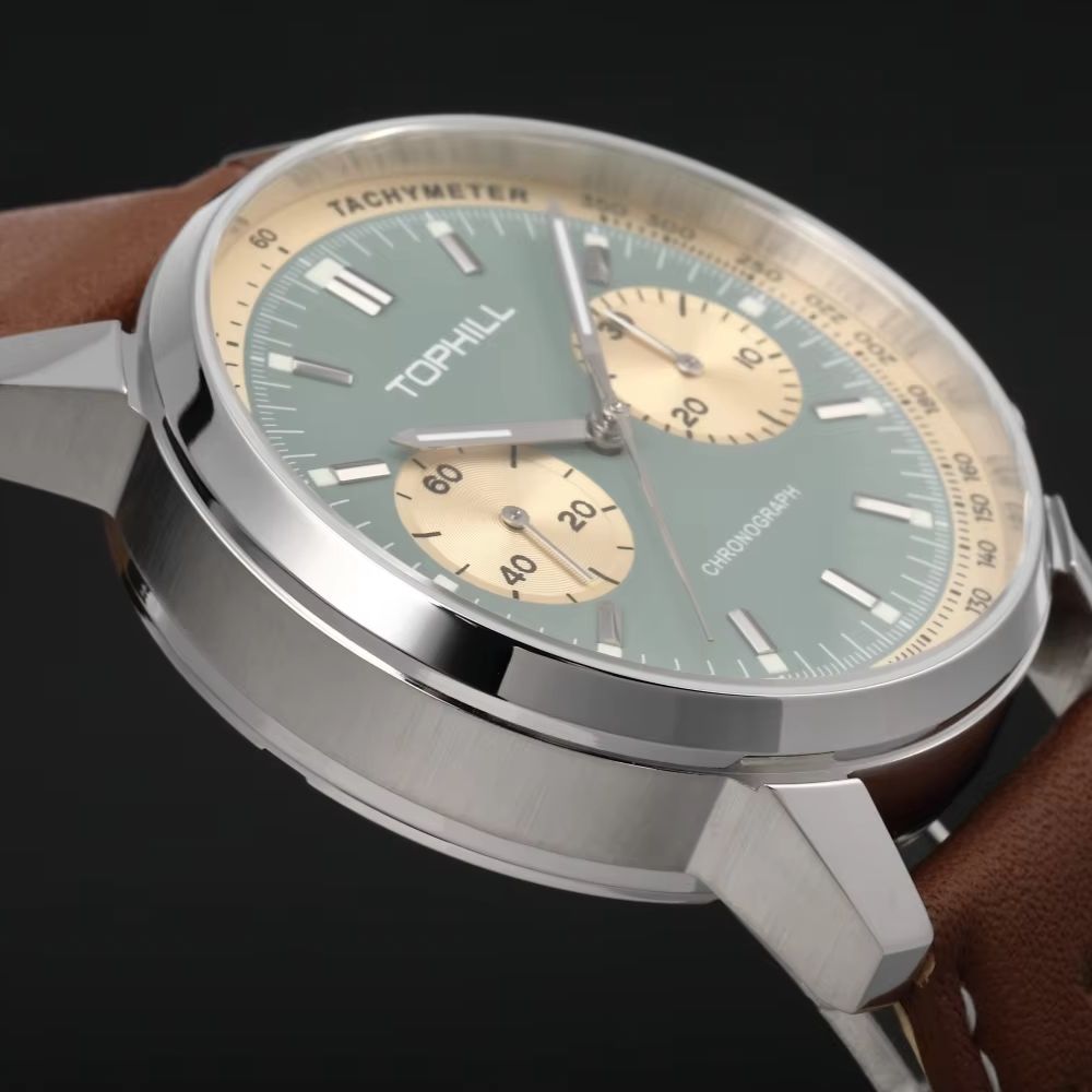 TOPHILL ヴィンテージ レーシング クロノグラフ メン - Chronograph Flyback Watch のレビューと価格
